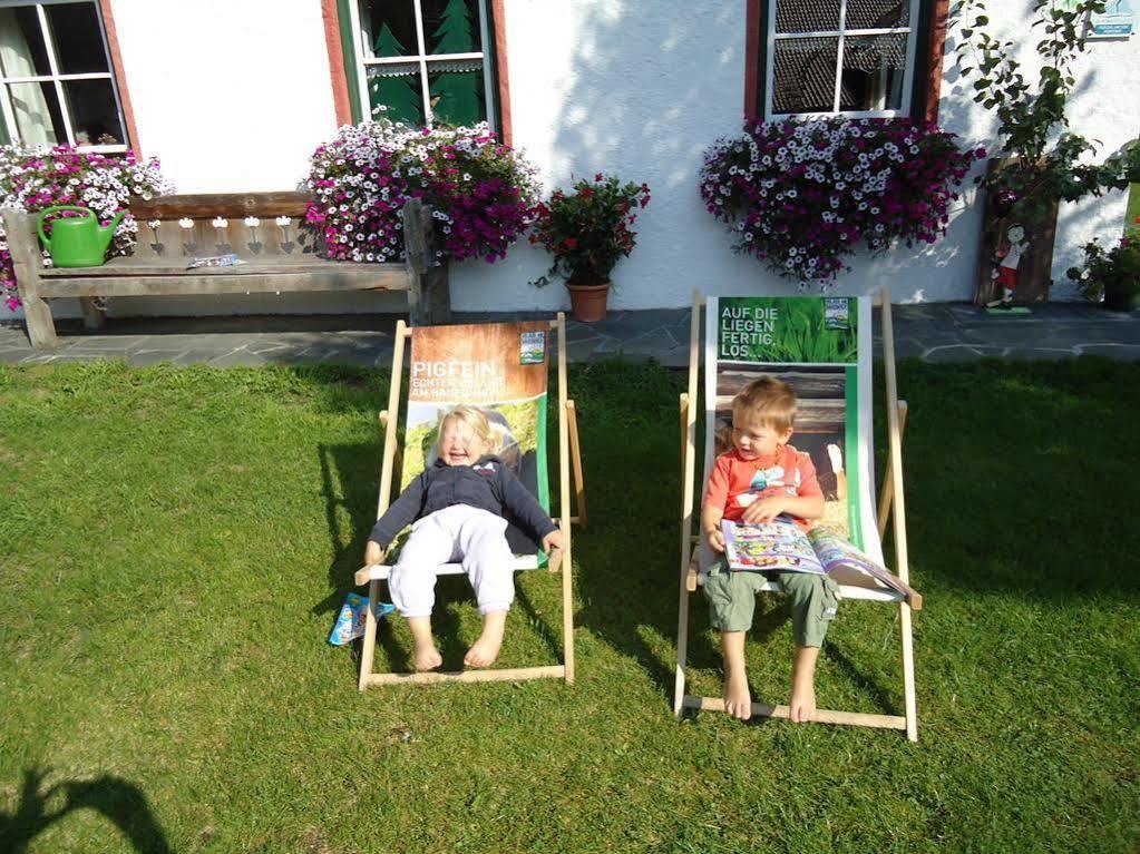 Wohlfuehlbauernhof Bambichlhof Villa Fuschl am See Eksteriør bilde
